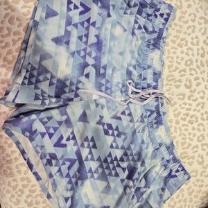 Columbia Blue Geometric Women's Shorts